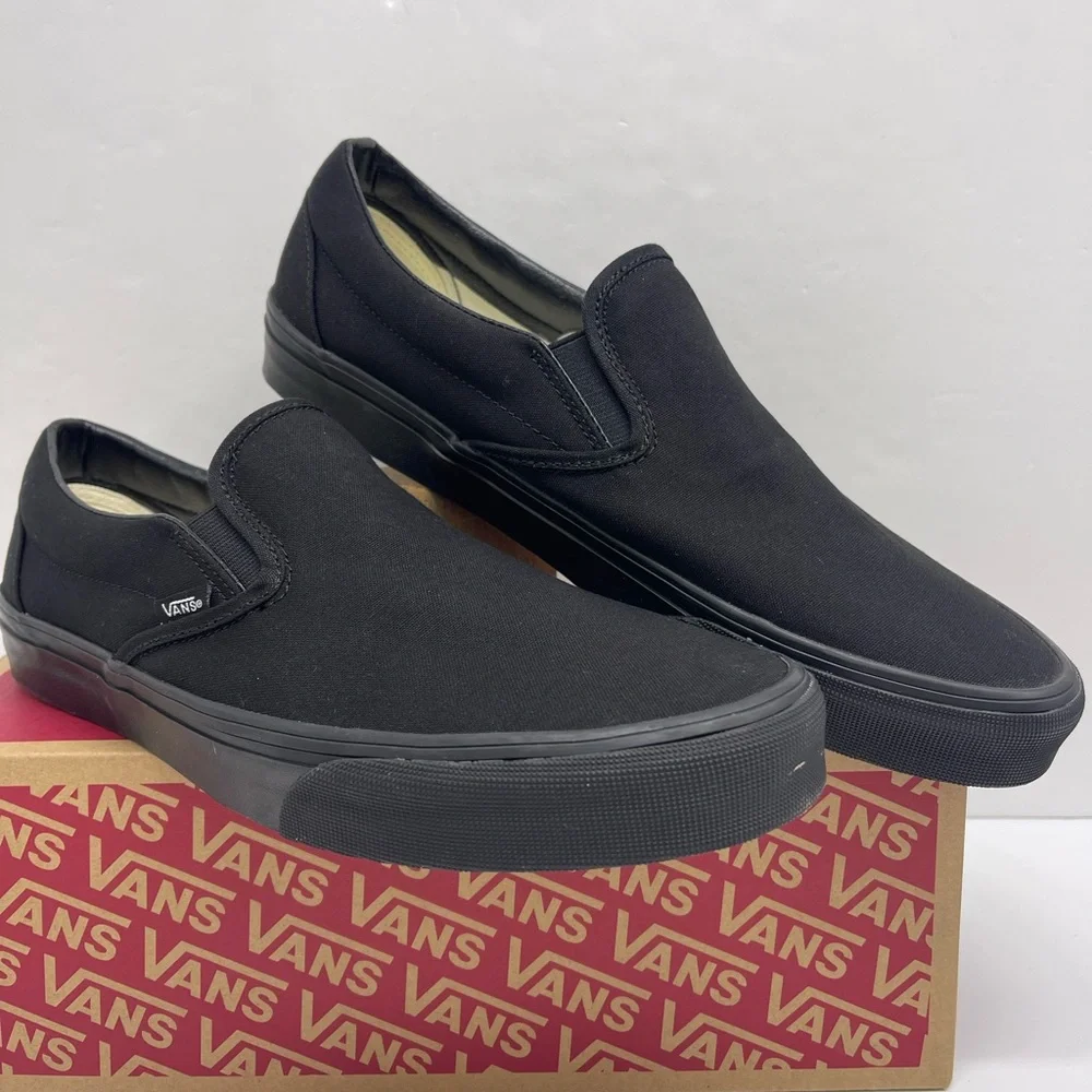 Vans Men's Classic Black Slip-On Sneakers
Black/Black
VN000EYEBKA - Picture 13 of 16
